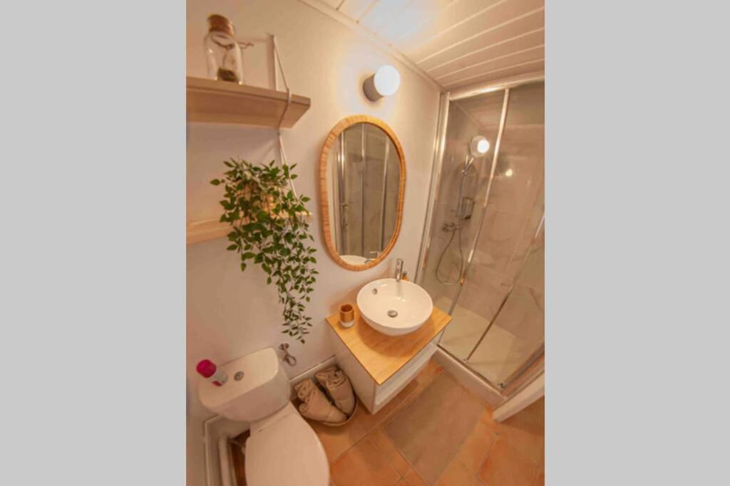Charmant Studio/T2 Au Calme Avec Jardin Et Parking Fos-sur-Mer Exterior photo